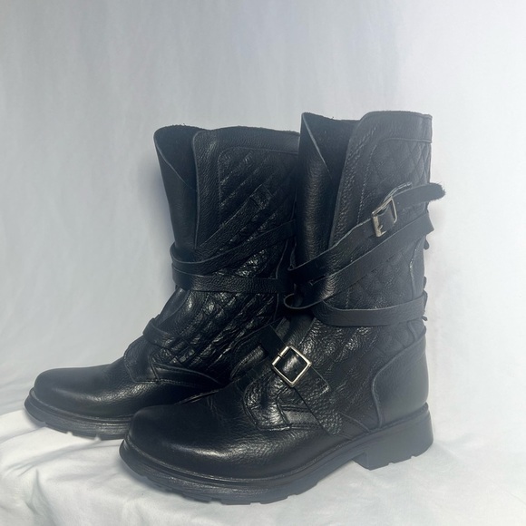 Steve Madden quilted Bounti Combat Leather Boot | 9 - Picture 5 of 11